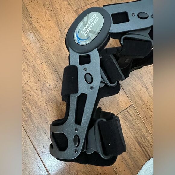United Ortho 300541-07 Functional ACL $295 Knee Support Right Leg Large - Picture 7 of 12